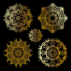 Gold mandala set