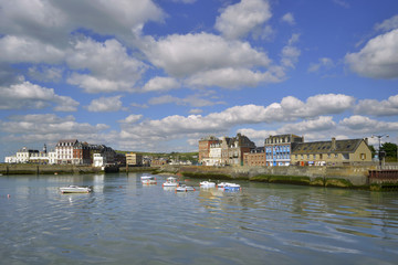 Fototapeta premium Vue sur le port du Tréport (76470), département de la Seine-Maritime en région Normandie, France