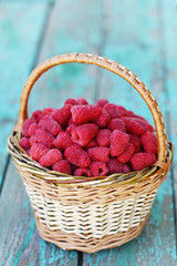 Fototapeta na wymiar juicy raspberries