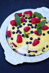 cake Pavlova