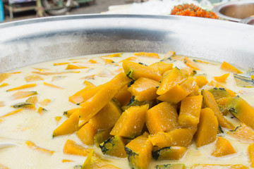 Pumpkin in sweet coconut milk  (Buak-Phak-Tong)