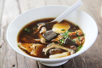 Crunchy Pork Soup