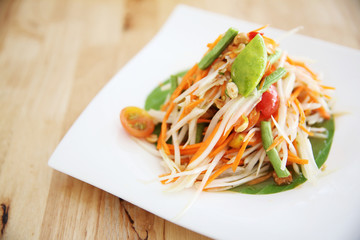 Green papaya salad
