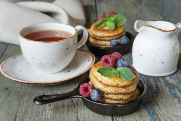Pancakes with berries