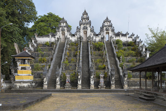 Pura Luhur Lempuyang, Tempelanlage Bali
