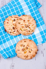 pistachio cookies