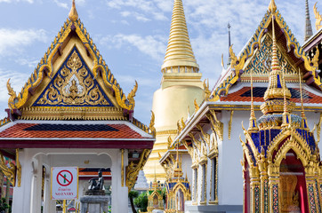 タイの王室 ワットプラケオ 仏塔