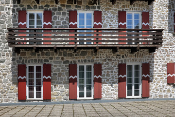 Muro esterno con finestre