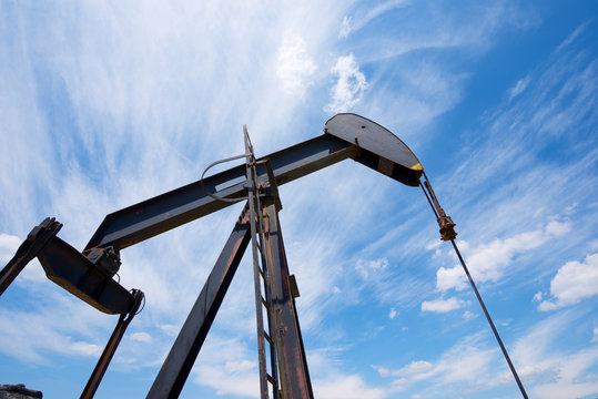 รูปภาพRigs – เลือกดูภาพถ่ายสต็อก เวกเตอร์ และวิดีโอ214,238 | Adobe Stock