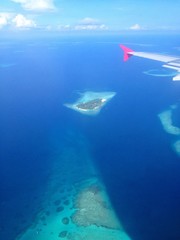 Naklejka na ściany i meble view from plane - maldives