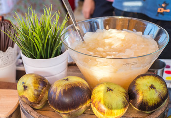 selling fresh water Toddy.
