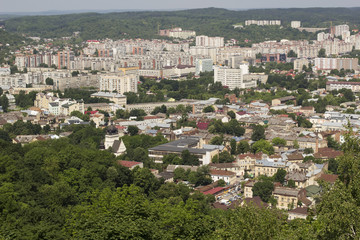 Fototapeta na wymiar multi-story houses in Lviv