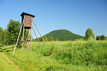 Naklejka premium Hunting tower