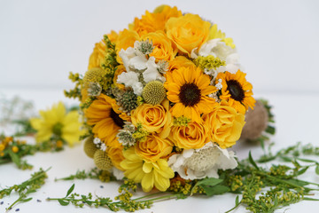 natural flowers wedding bouquet