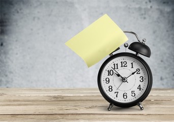 Clock, late, note.