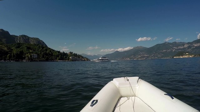 navigazione sul lago di Como - Italia