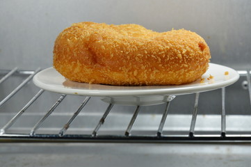 bread filling chicken curry in electric oven