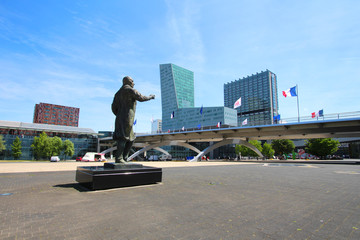 Lille / Esplanade François Mitterrand, gare Lille-Europe et Euralille