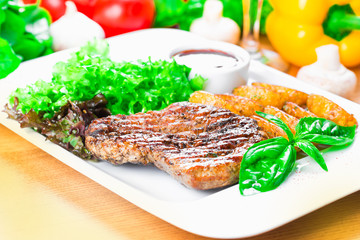 Steak with fries