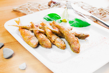 Fried surmullet