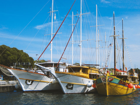 Motor Sailer