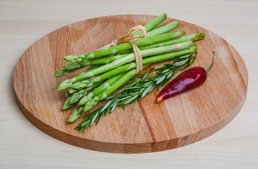 Raw asparagus