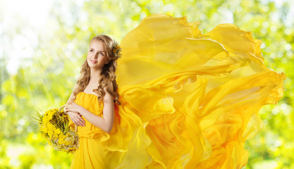 Obraz na płótnie Canvas Young Girl with Yellow Flowers Dandelion Basket, Fashion Model
