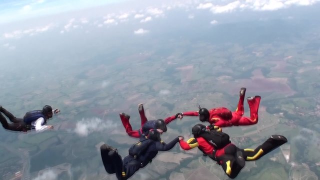 Skydiving teamwork formation video