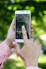 Taking picture of nature with smart phone
