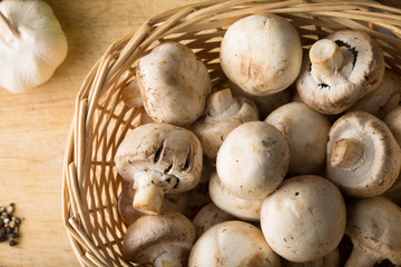Raw Organic White Mushrooms