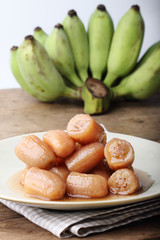 boiled bananas in syrup © shersor