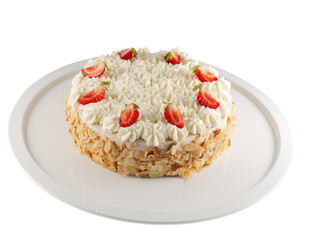strawberry mousse cream cake