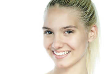 Obraz premium Beauty portrait of a young woman with beautiful smile