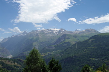 vue sur les 2 alpes