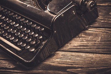 Typewriter, Retro Revival, Old-fashioned.