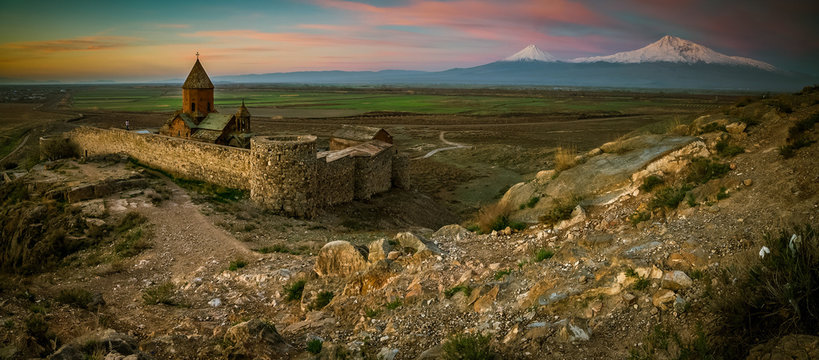Photographer before Ararat mountain