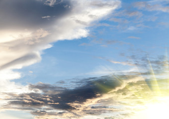 Naklejka premium colorful dramatic sky with cloud at sunset