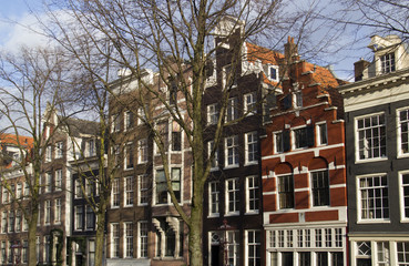Amsterdam Mansions, Holland