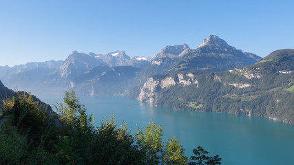 Fototapeta na wymiar Schweiz-Vierwaldstättersee 