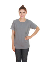 Obraz premium young beautiful female with blank t-shirt