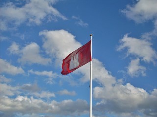 Hamburg Flagge Wolken