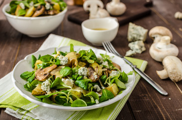 Fresh salad with vegetable and blue cheese