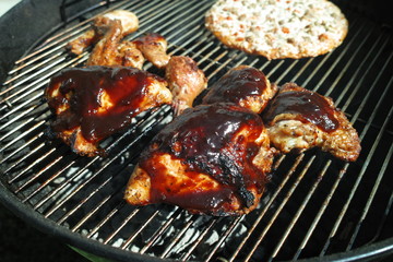 Grilling bbq chicken
