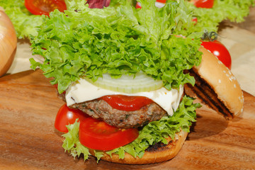 Hamburger, Fast food, Burger, Hacksteak, Salat, Tomaten, Käse, G
