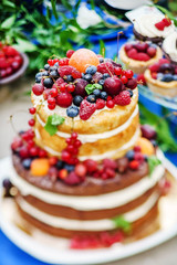 wedding naked cake