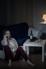 Naklejka premium Woman in solitude