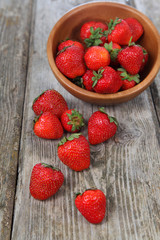 Ripe strawberries in a bowl