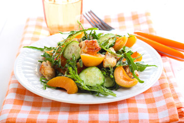 Chicken, apricot, rocket and cucumber salad
