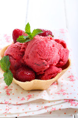 Strawberry and mint ice cream,