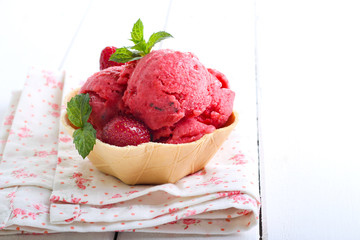 Strawberry and mint ice cream,